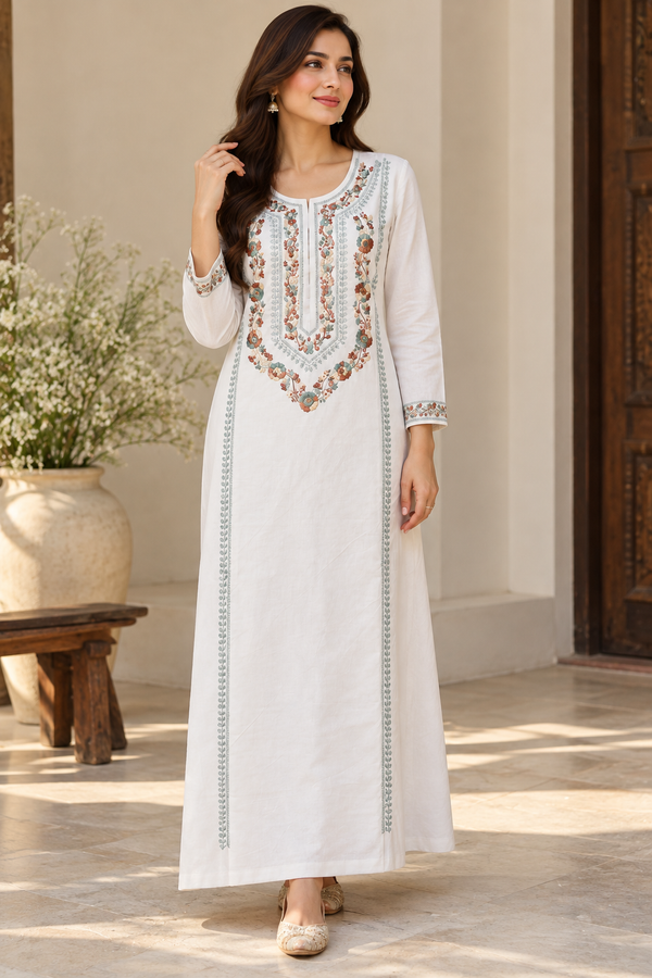 Elegant White Floral Embroidered Women’s Maxi Dress